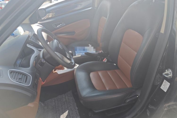 Used Geely Auto Diamond 2016 1.5L Manual Entry-Level Model China IV Standard Left Front Seat