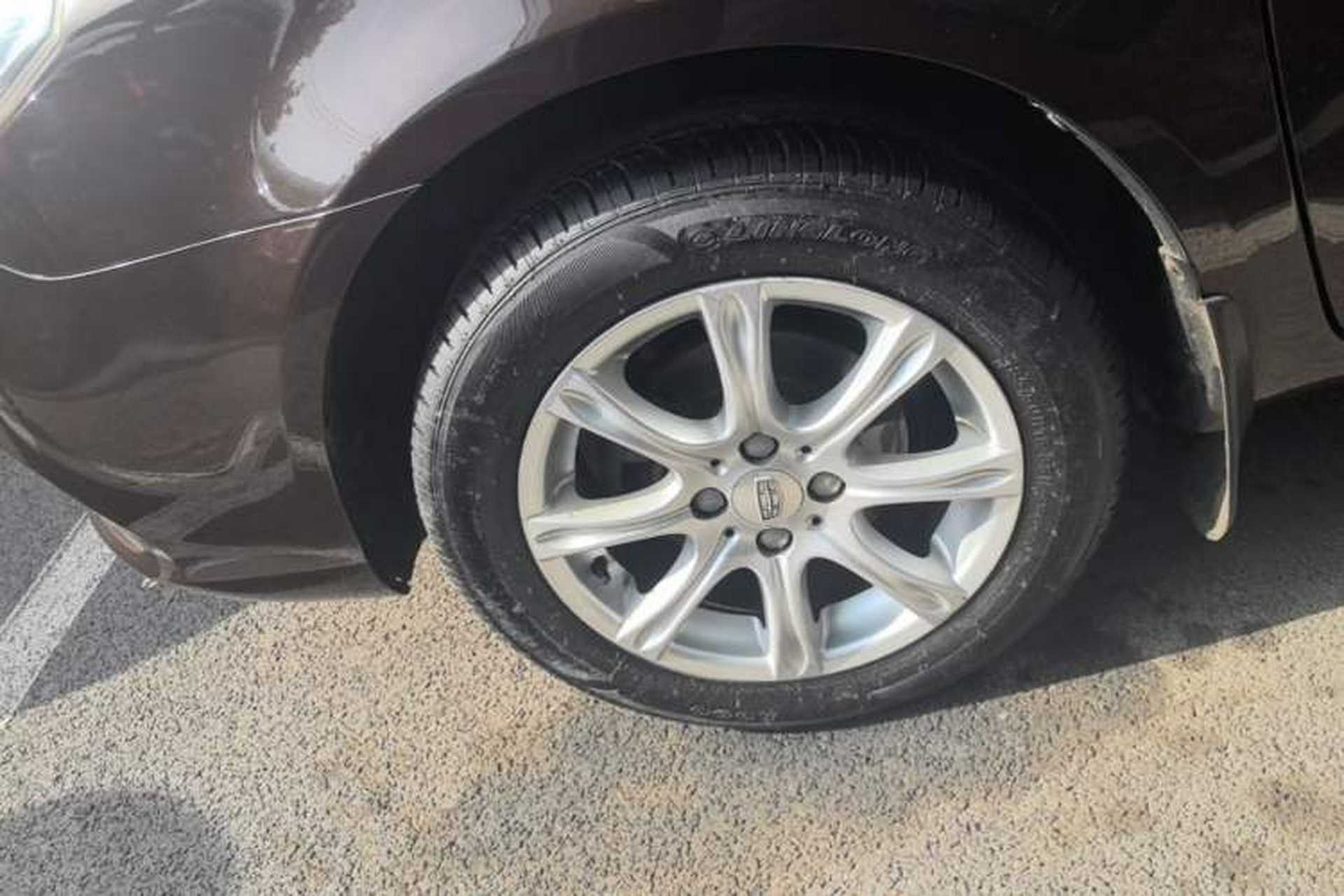 Used Geely Auto Diamond 2016 1.5L Manual Entry-Level Trim Left Front Wheel Hub
