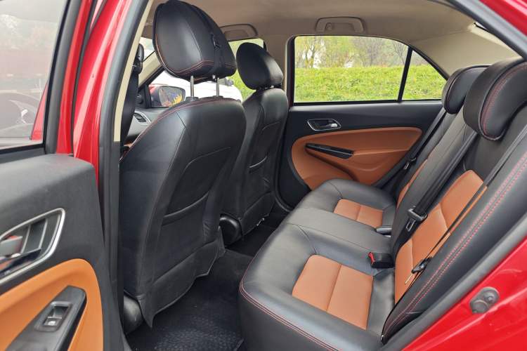 Used Geely Auto Diamond 2016 1.5L Manual Entry-Level Trim Left Rear Seat