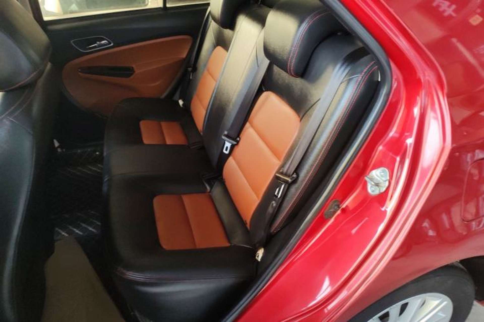 Used Geely Auto Diamond 2016 1.5L Manual Elite Edition Left Rear Seat