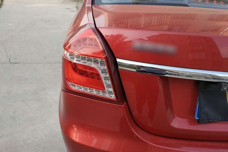 Used Geely Auto Diamond 2016 1.5L Manual Entry-Level Trim Left Rear Taillight