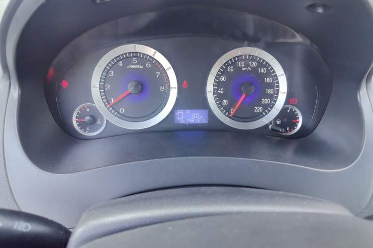 Used Geely Auto Diamond 2016 1.5L Manual Elite Version China IV Standard Odometer Close Up