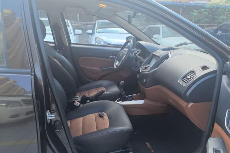 Used Geely Auto Diamond 2016 1.5L Manual Entry-Level Trim Right Front Seat