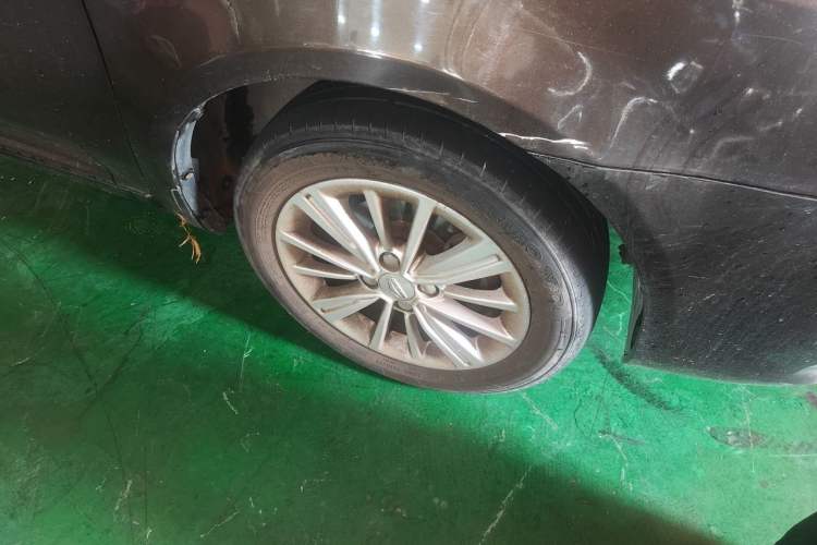 Used Geely Auto Diamond 2016 1.5L Manual Elite Edition Right Front Wheel Hub