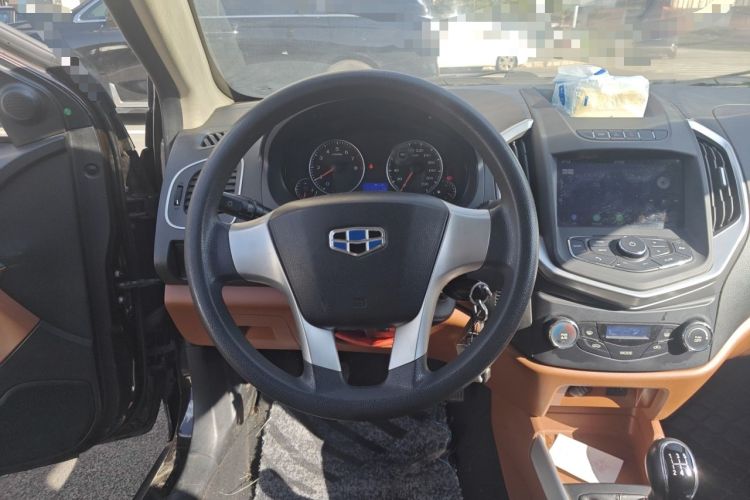 Used Geely Auto Diamond 2016 1.5L Manual Entry-Level Model China IV Standard Steering Wheel