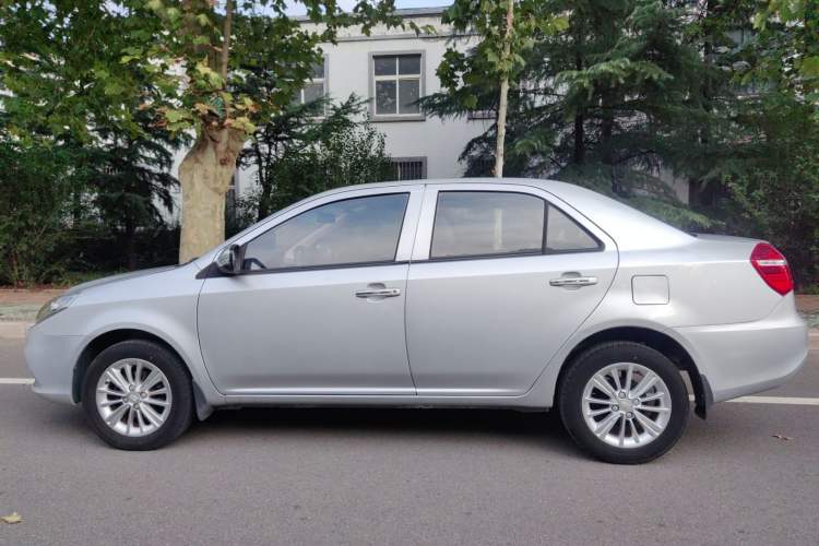Used Geely Auto Diamond 2016 1.5L Manual Elite Edition Exterior 7