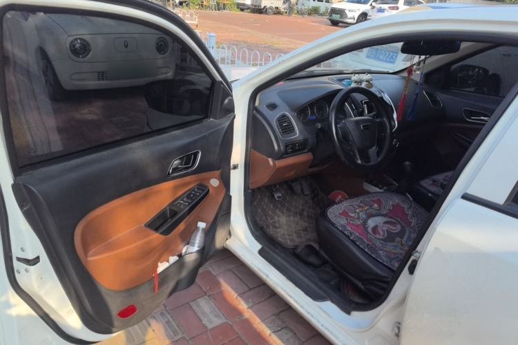Used Geely Auto Diamond 2016 1.5L Manual Entry-Level Trim Driver Seat