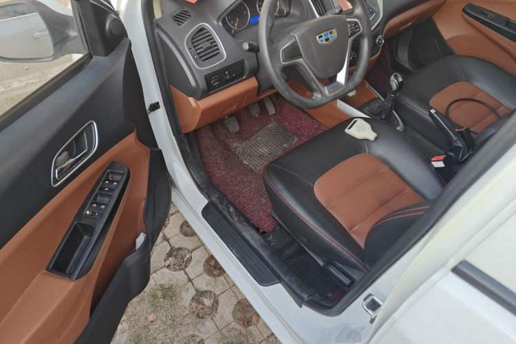 Used Geely Auto Diamond 2016 1.5L Manual Elite Edition Driver Seat