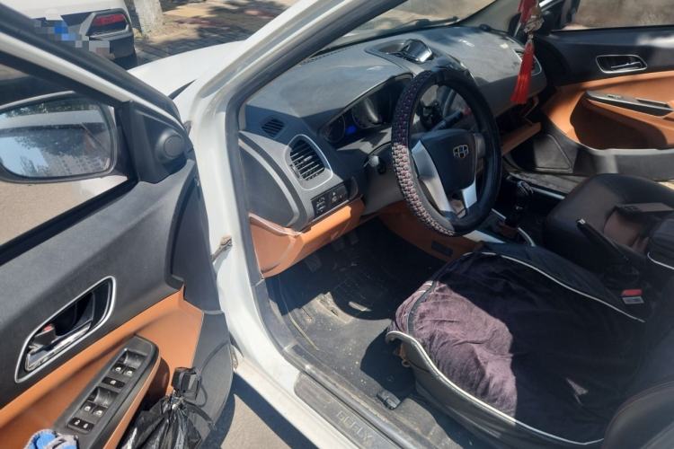Used Geely Auto Diamond 2016 1.5L Manual Entry-Level Trim Driver Seat