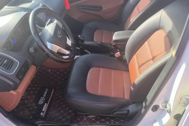 Used Geely Auto Diamond 2016 1.5L Manual Entry-Level Trim Driver Seat