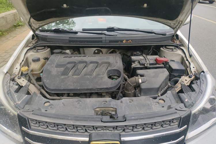 Used Geely Auto Diamond 2016 1.5L Manual Entry-Level Trim Engine Bay