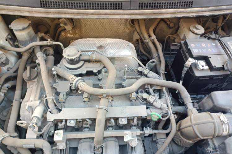 Used Geely Auto Diamond 2016 1.5L Manual Elite Edition Engine Bay