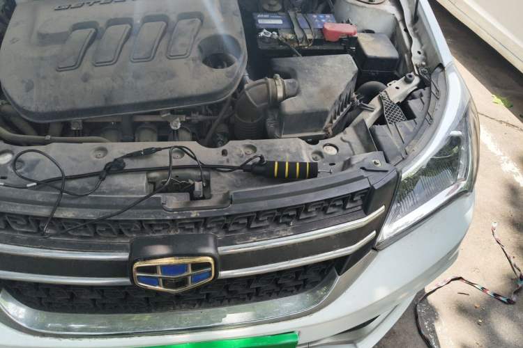 Used Geely Auto Diamond 2016 1.5L Manual Elite Edition Engine Bay Left