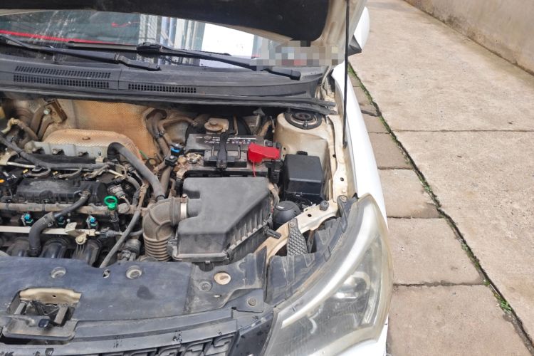 Used Geely Auto Diamond 2016 1.5L Manual Elite Edition Engine Bay Left