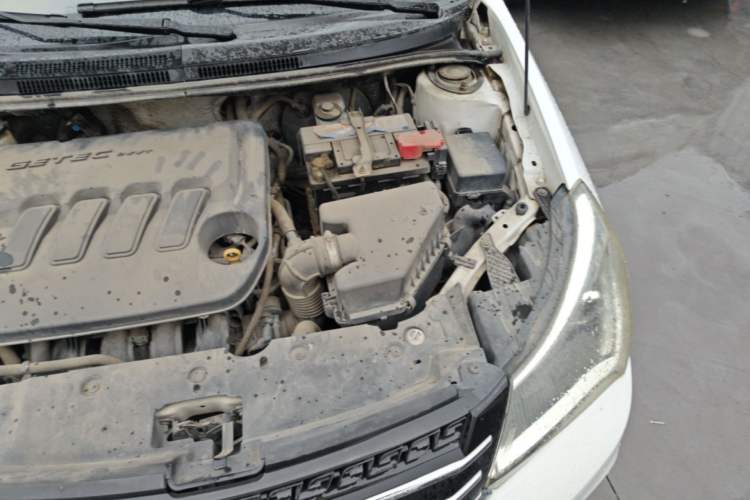 Used Geely Auto Diamond 2016 1.5L Manual Elite Edition Engine Bay Left