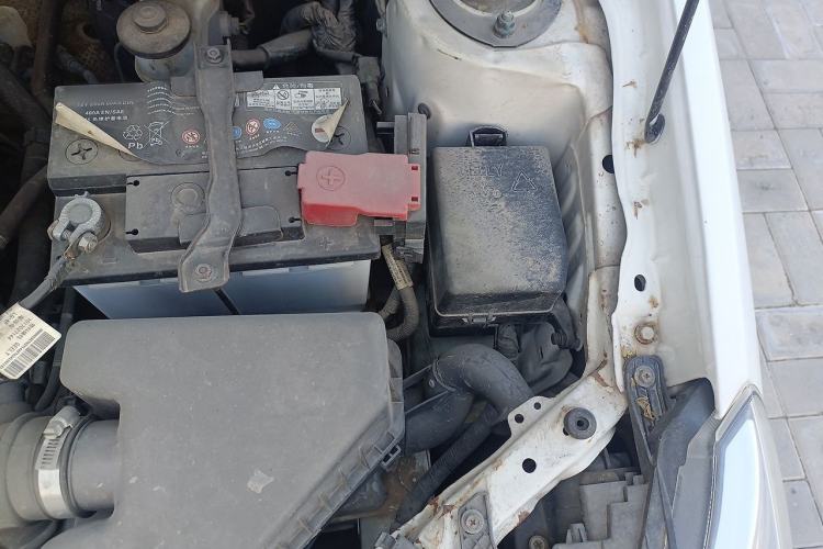 Used Geely Auto Diamond 2016 1.5L Manual Elite Edition Engine Bay Left