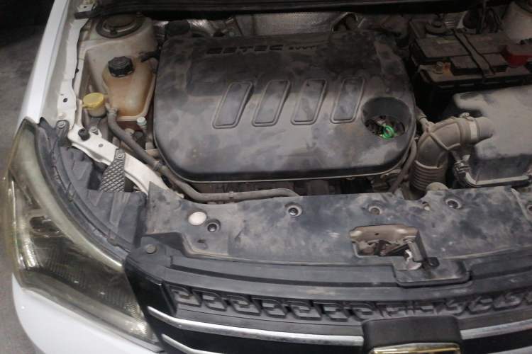 Used Geely Auto Diamond 2016 1.5L Manual Elite Edition Engine Bay Right
