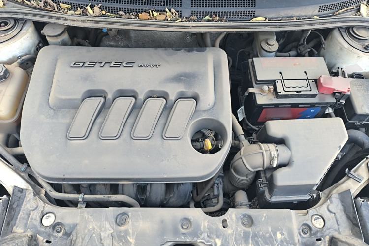 Used Geely Auto Diamond 2016 1.5L Manual Entry-Level Model China IV Standard Engine Bay