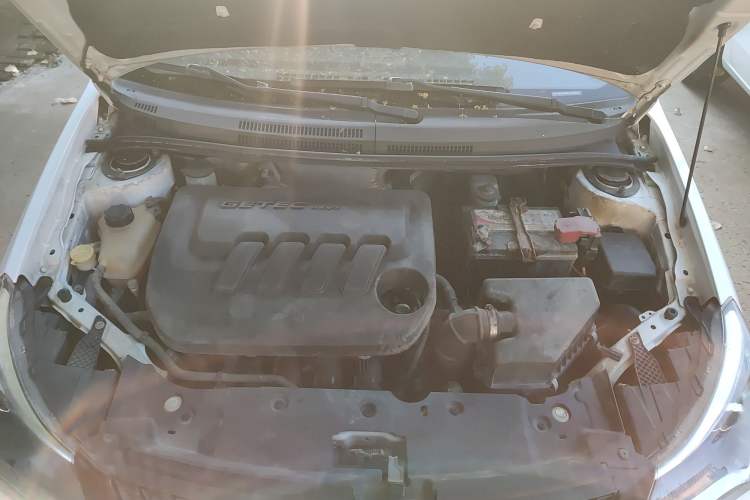 Used Geely Auto Diamond 2016 1.5L Manual Elite Edition Engine Bay