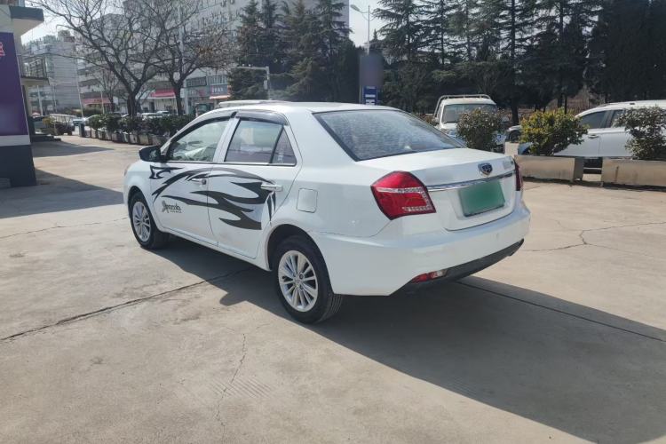 Used Geely Auto Diamond 2016 1.5L Manual Elite Edition Exterior 5