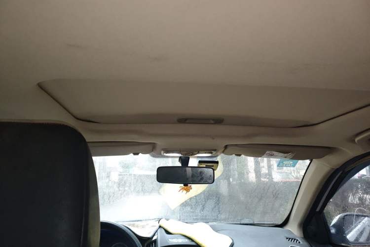 Used Geely Auto Diamond 2016 1.5L Manual Elite Edition Headliner