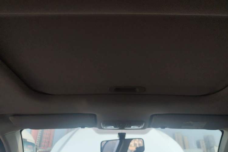 Used Geely Auto Diamond 2016 1.5L Manual Elite Edition Headliner