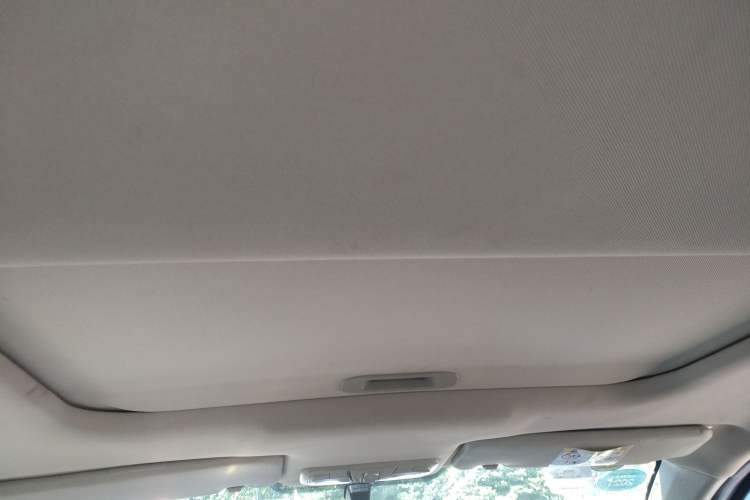 Used Geely Auto Diamond 2016 1.5L Manual Elite Edition Headliner