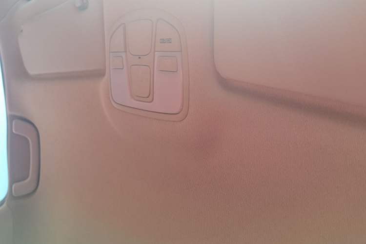 Used Geely Auto Diamond 2016 1.5L Manual Entry-Level Trim Headliner