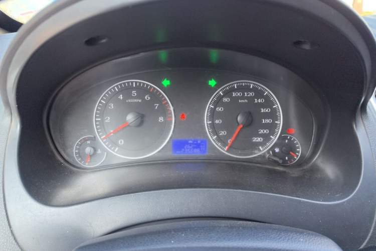Used Geely Auto Diamond 2016 1.5L Manual Entry-Level Trim Instrument Cluster