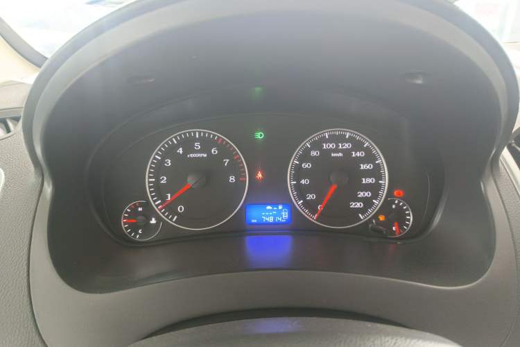 Used Geely Auto Diamond 2016 1.5L Manual Elite Edition Instrument Cluster