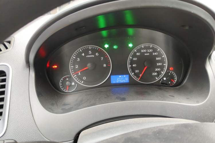 Used Geely Auto Diamond 2016 1.5L Manual Elite Edition Instrument Cluster