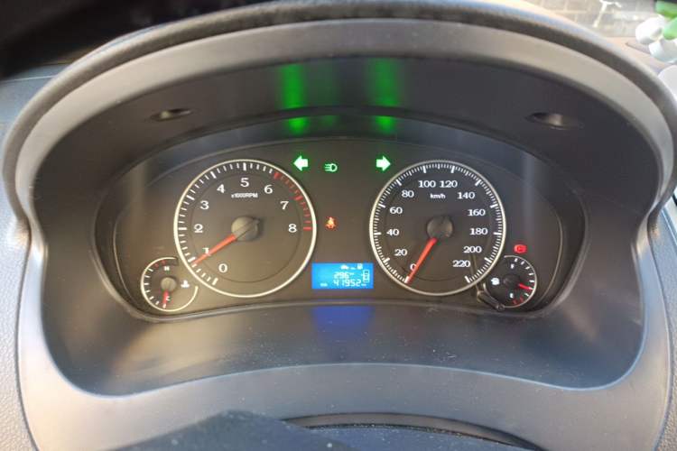 Used Geely Auto Diamond 2016 1.5L Manual Elite Edition Instrument Cluster
