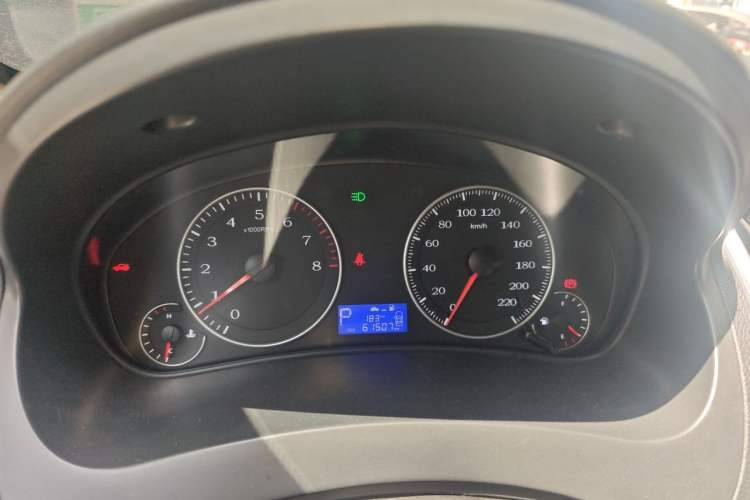 Used Geely Auto Diamond 2016 1.5L Automatic Luxury Version Instrument Cluster