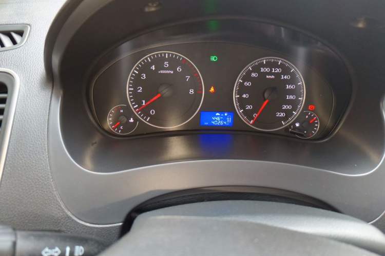 Used Geely Auto Diamond 2016 1.5L Manual Elite Version China IV Standard Instrument Cluster