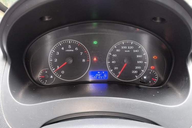 Used Geely Auto Diamond 2016 1.5L Manual Elite Edition Instrument Cluster