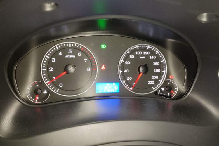 Used Geely Auto Diamond 2016 1.5L Manual Elite Edition Instrument Cluster