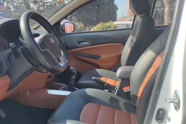 Used Geely Auto Diamond 2016 1.5L Manual Elite Edition Interior 2