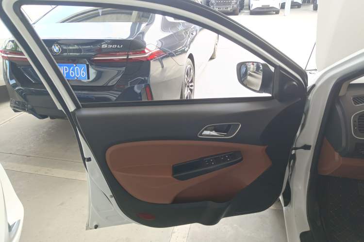Used Geely Auto Diamond 2016 1.5L Manual Elite Edition Left Front Door Interior