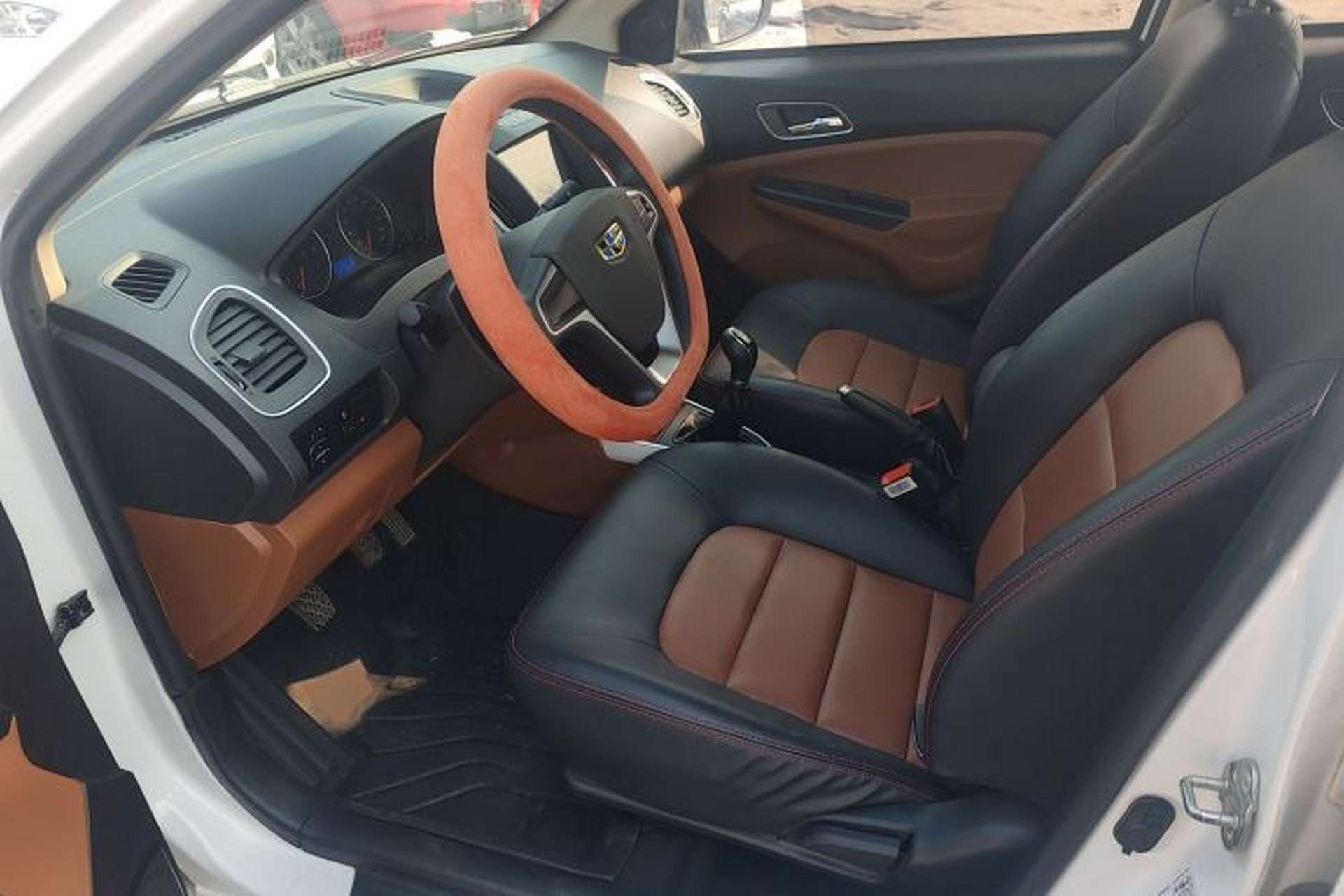 Used Geely Auto Diamond 2016 1.5L Manual Elite Edition Left Front Seat