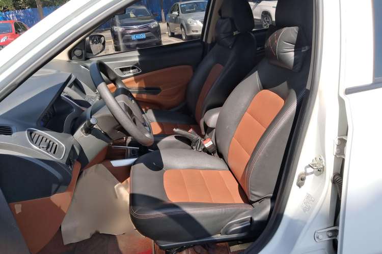 Used Geely Auto Diamond 2016 1.5L Manual Elite Edition Left Front Seat