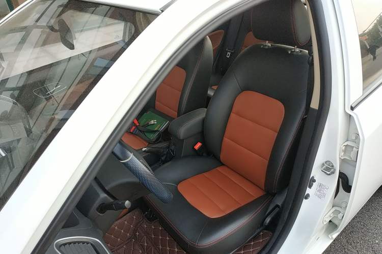 Used Geely Auto Diamond 2016 1.5L Manual Elite Edition Left Front Seat