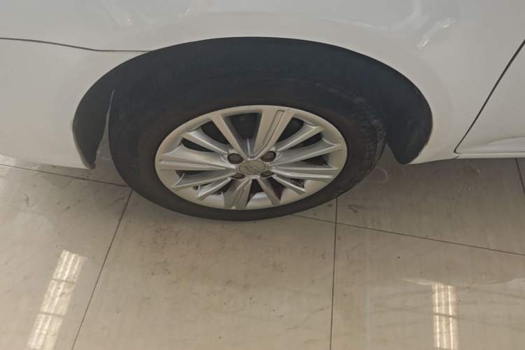 Used Geely Auto Diamond 2016 1.5L Manual Elite Edition Left Front Wheel Hub