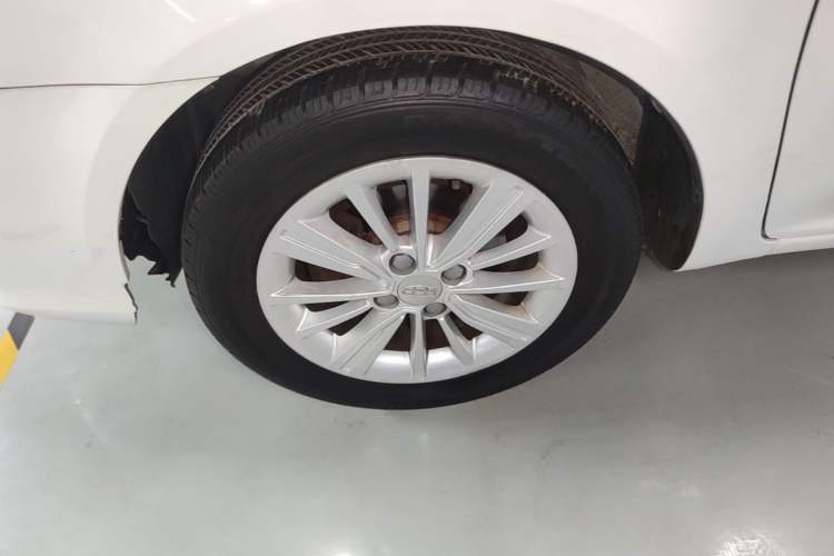 Used Geely Auto Diamond 2016 1.5L Manual Entry-Level Trim Left Front Wheel Hub