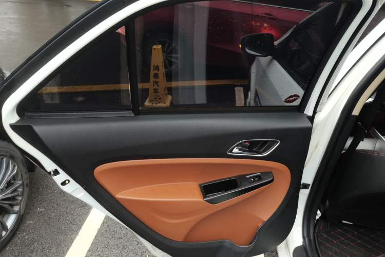 Used Geely Auto Diamond 2016 1.5L Manual Elite Edition Left Rear Door Interior