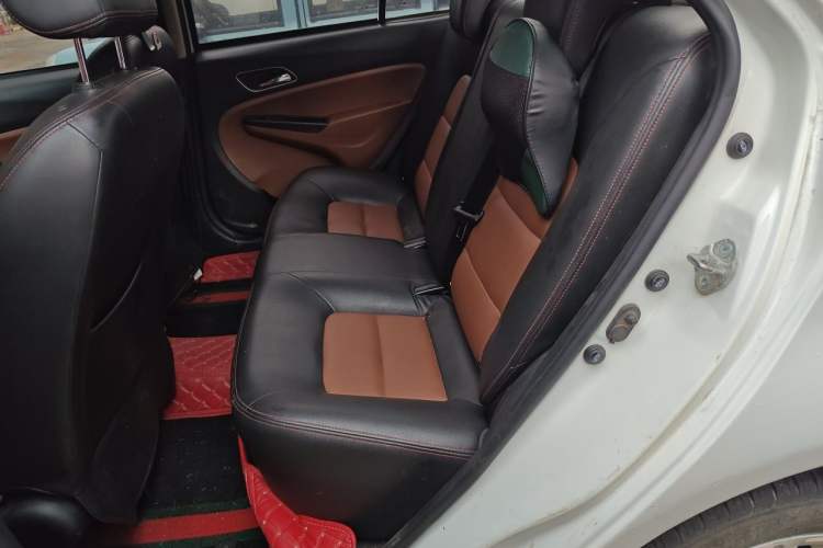 Used Geely Auto Diamond 2016 1.5L Manual Elite Edition Left Rear Seat