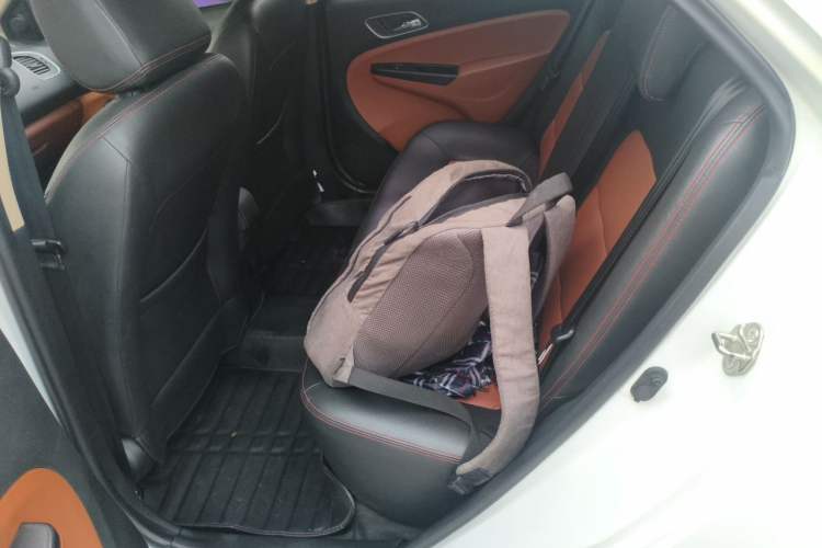 Used Geely Auto Diamond 2016 1.5L Manual Elite Edition Left Rear Seat
