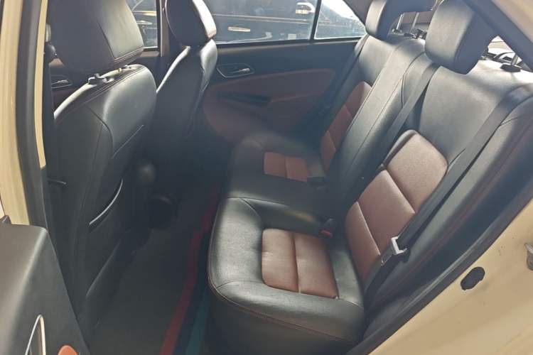 Used Geely Auto Diamond 2016 1.5L Manual Elite Edition Left Rear Seat