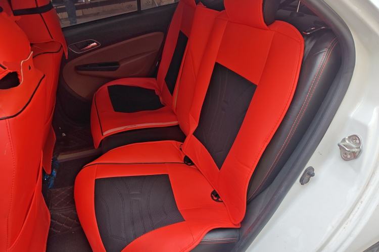 Used Geely Auto Diamond 2016 1.5L Manual Elite Edition Left Rear Seat