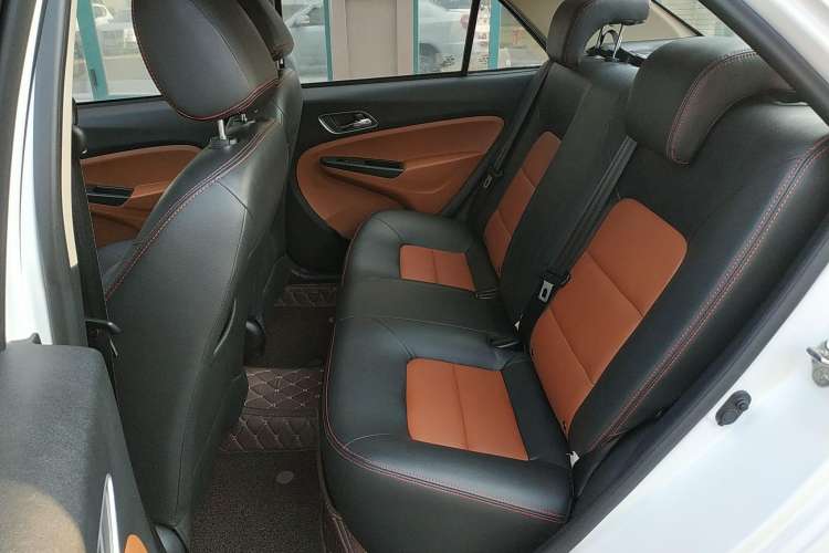 Used Geely Auto Diamond 2016 1.5L Manual Elite Edition Left Rear Seat