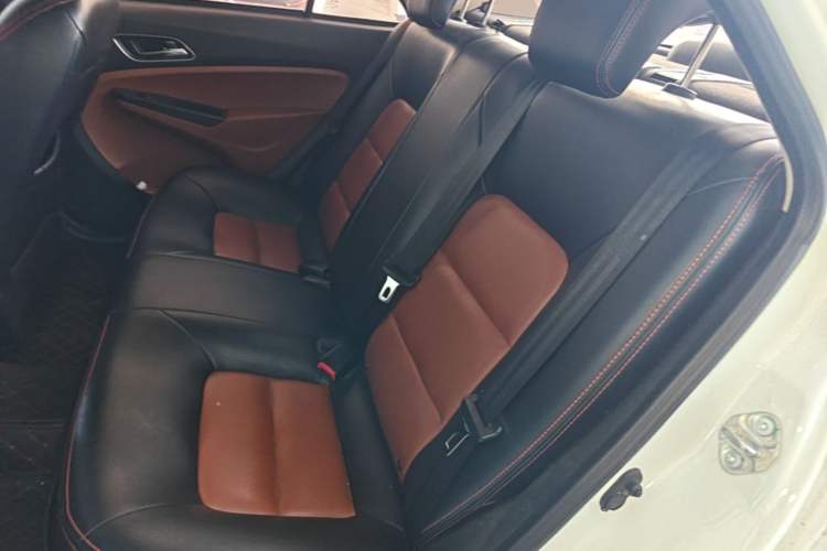 Used Geely Auto Diamond 2016 1.5L Manual Elite Edition Left Rear Seat